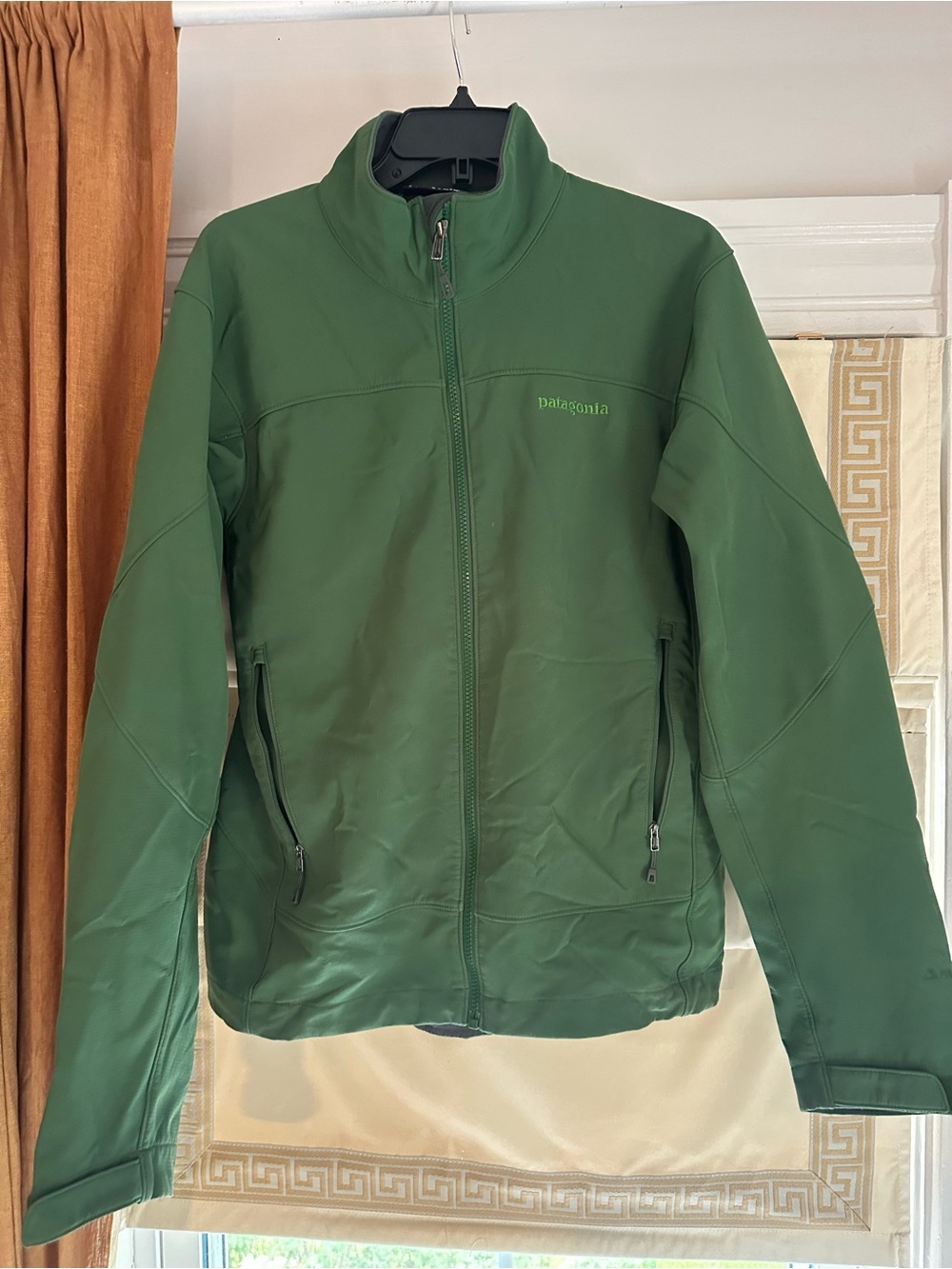 Patagonia Men's Green Softshell Jacket - GUC - size M